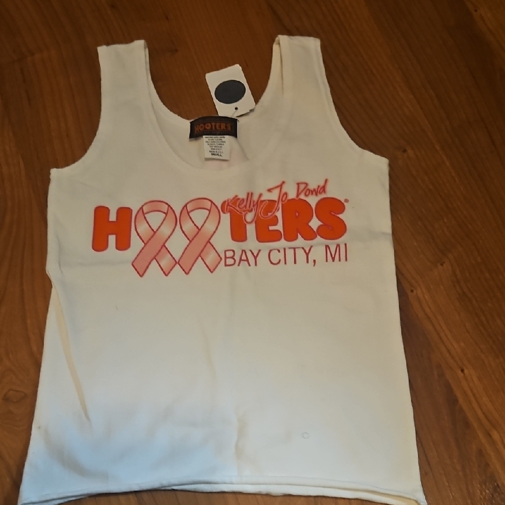NWT Hooters Breast Cancer Tank Top